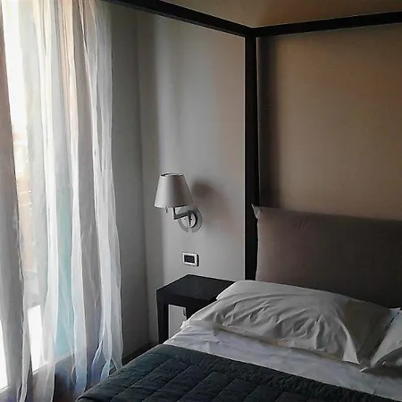 戴尔珀托酒店 4* 托里德尔贝纳科