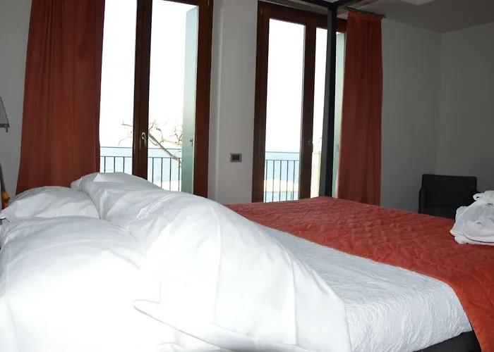 Hotel Del Porto 4*