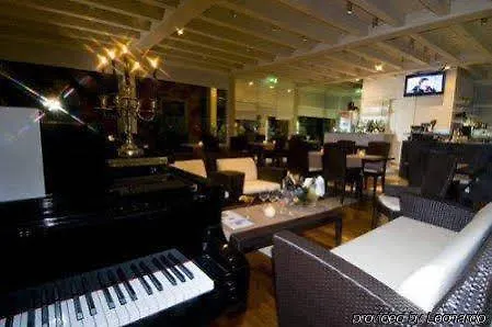 호텔 Del Porto 토리델베나코