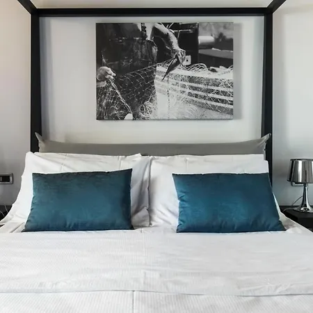 호텔 Del Porto 토리델베나코