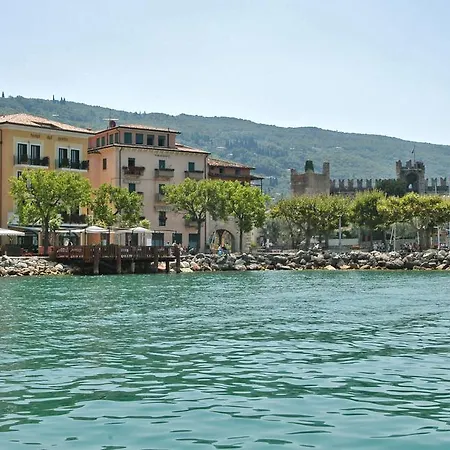 호텔 Del Porto 토리델베나코