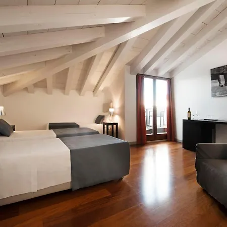 ديل بورتو توري ديل بيناكو