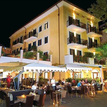 Hotel Del Porto 4*