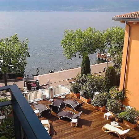 Otel Del Porto 4*