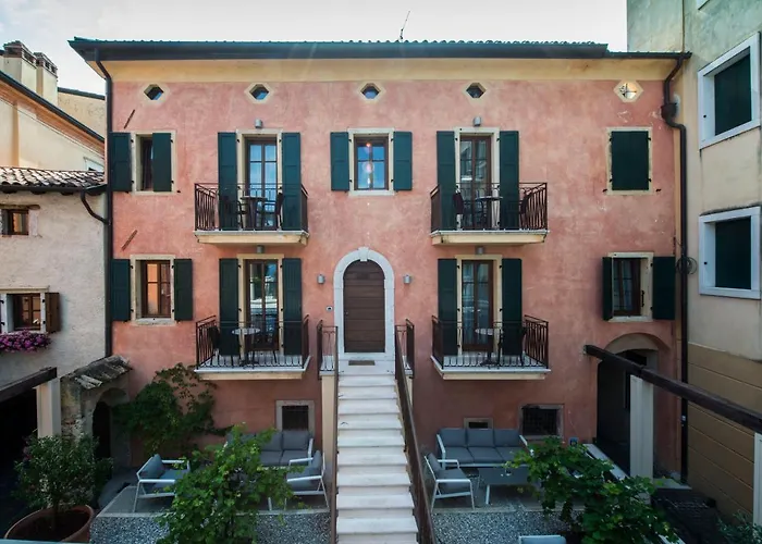 Del Porto Hotel 4*