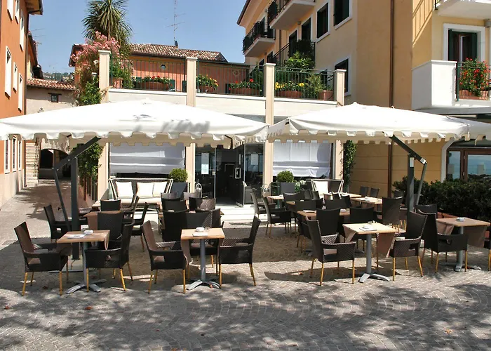 Del Porto 4* Torri Del Benaco